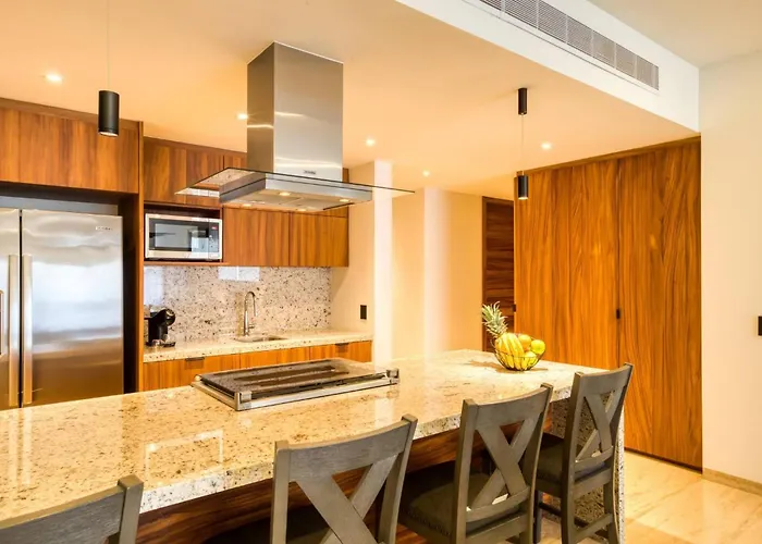 Group 13 16, No View, 3br, 12 Pax Apartment